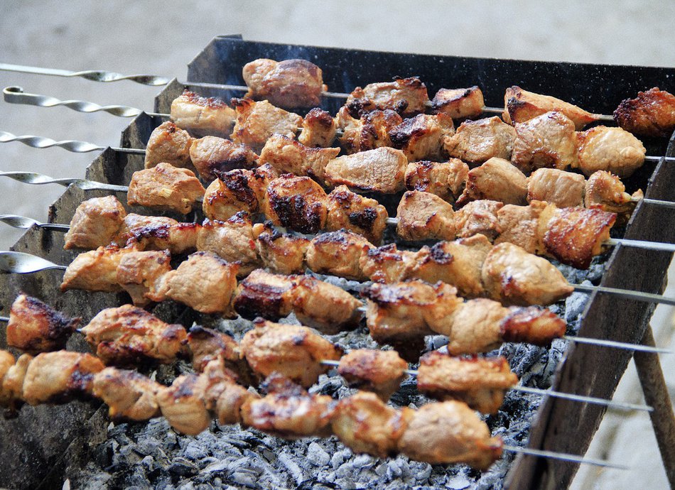 Чем грозят в карантин прогулки без масок и вылазки на шашлыки (дополнено) 5 004